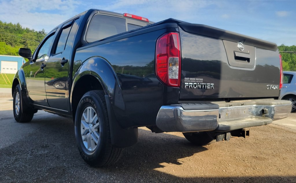 2015 Nissan Frontier Image 4