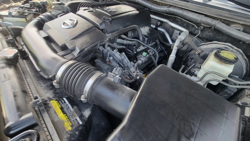 2015 Nissan Frontier Image 20