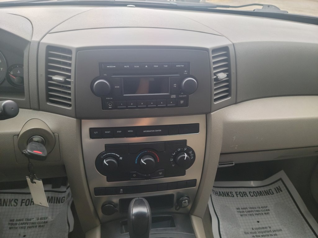 2006 Jeep Grand Cherokee Image 4