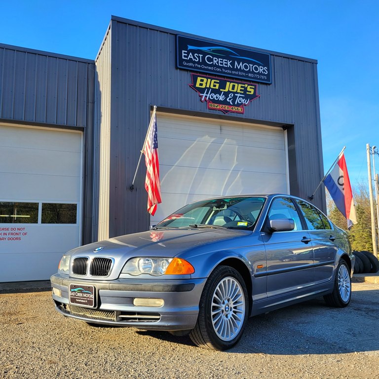 2001 BMW 3 Series Image 2