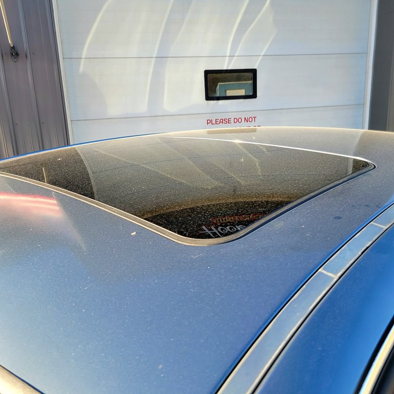 2001 BMW 3 Series Image 5