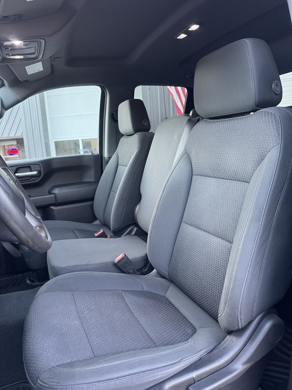 2019 Chevrolet Silverado 1500 Image 12