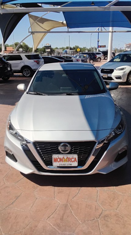 2020 Nissan Altima Image 6