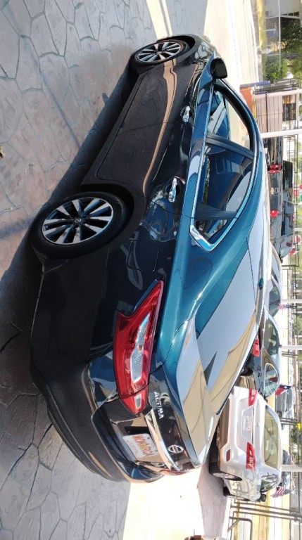 2017 Nissan Altima Image 6