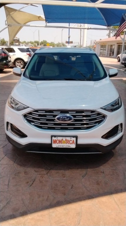2020 Ford Edge Image 2