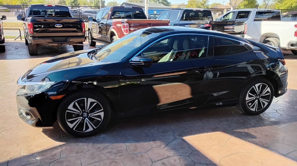 2016 Honda Civic Image 2