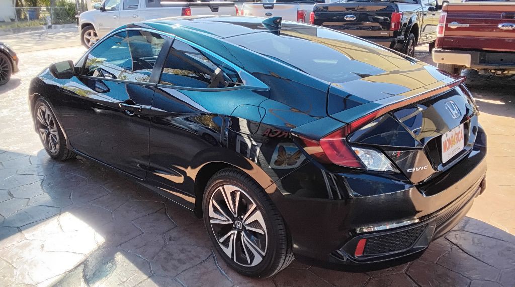 2016 Honda Civic Image 14