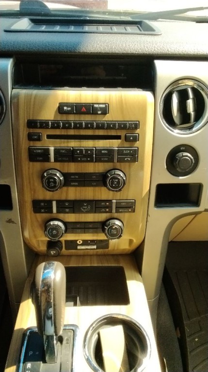 2011 Ford F-150 Image 11