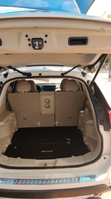2017 Nissan Rogue Image 12