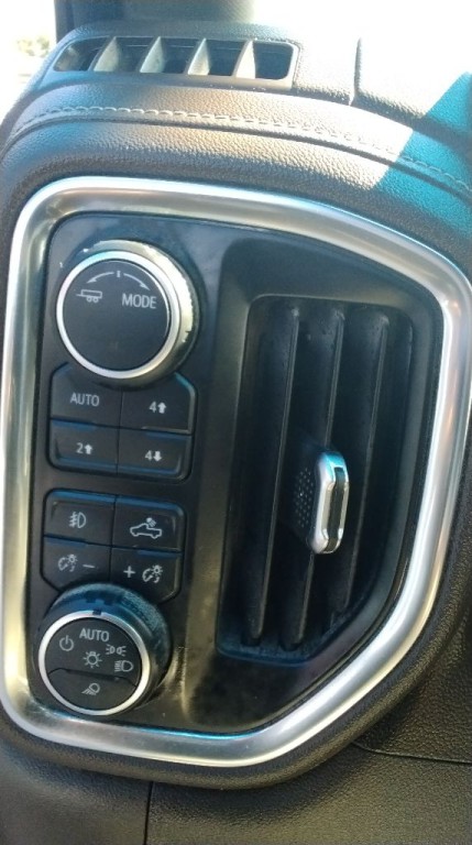 2021 Chevrolet Silverado 1500 Image 18