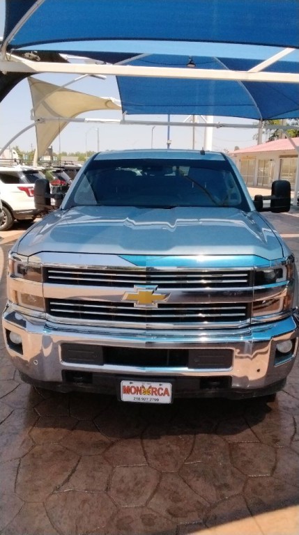 2015 Chevrolet Silverado 1500 Image 2