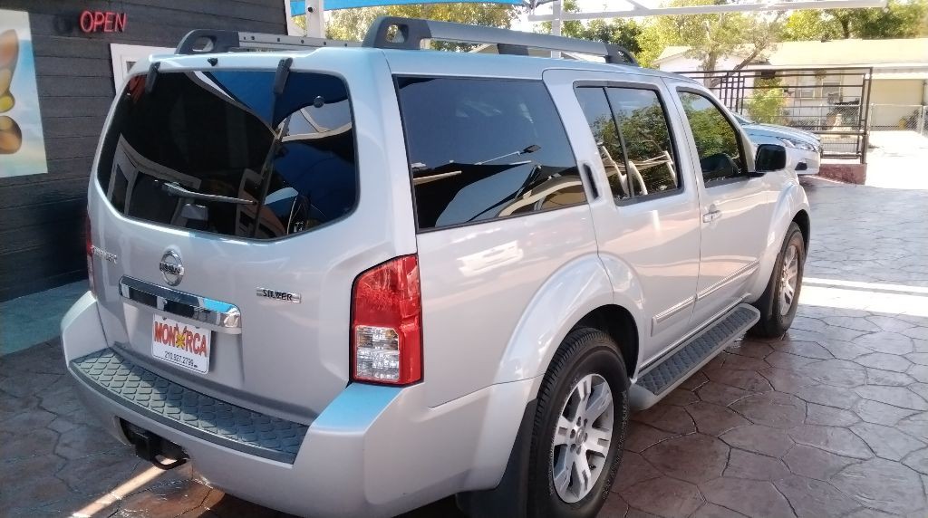 2012 Nissan Pathfinder Image 5