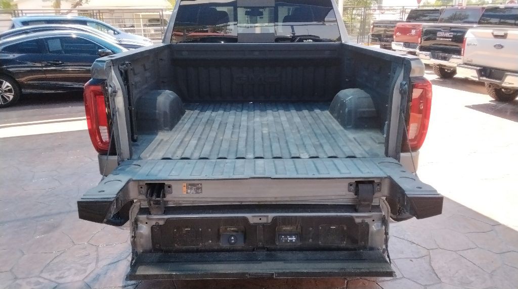 2019 GMC Sierra Image 12