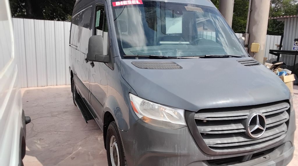 2019 Mercedes-Benz Sprinter Image 4