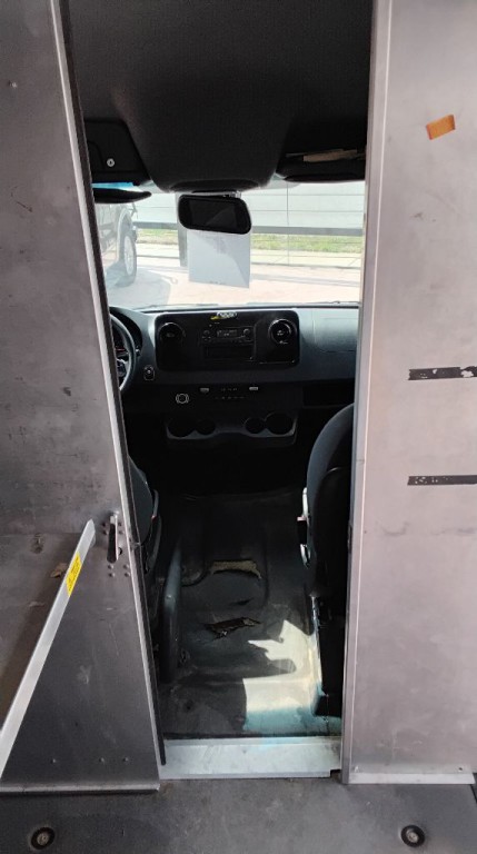 2019 Mercedes-Benz Sprinter Image 9