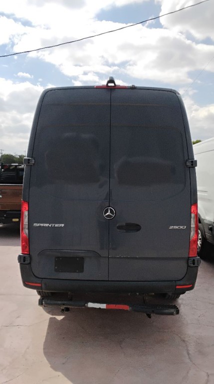 2019 Mercedes-Benz Sprinter Image 16