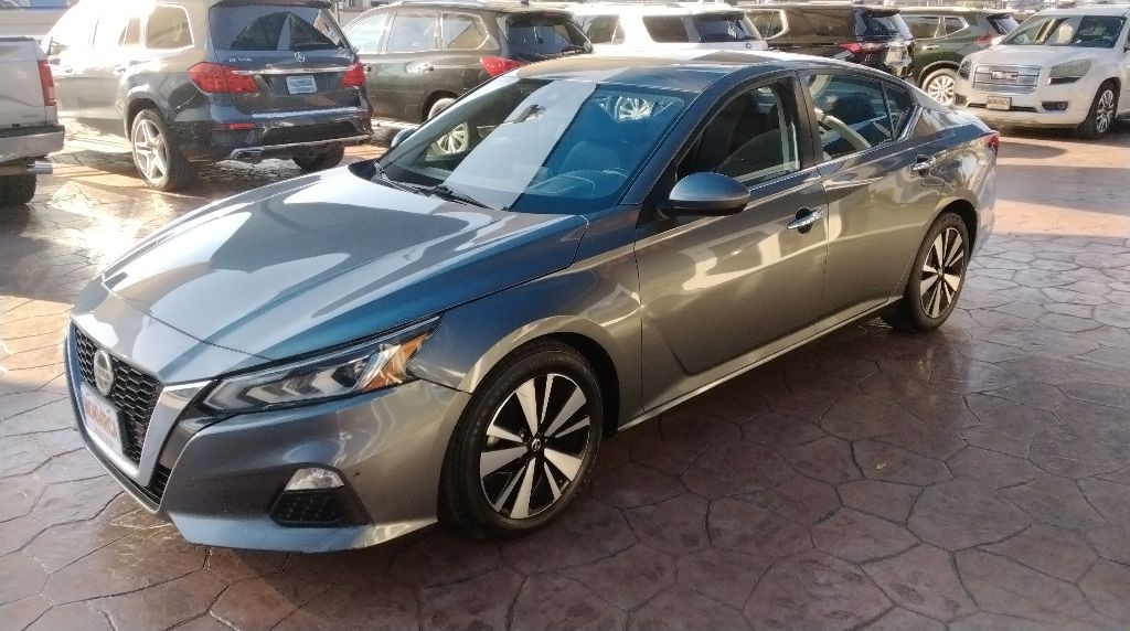 2022 Nissan Altima Image 5