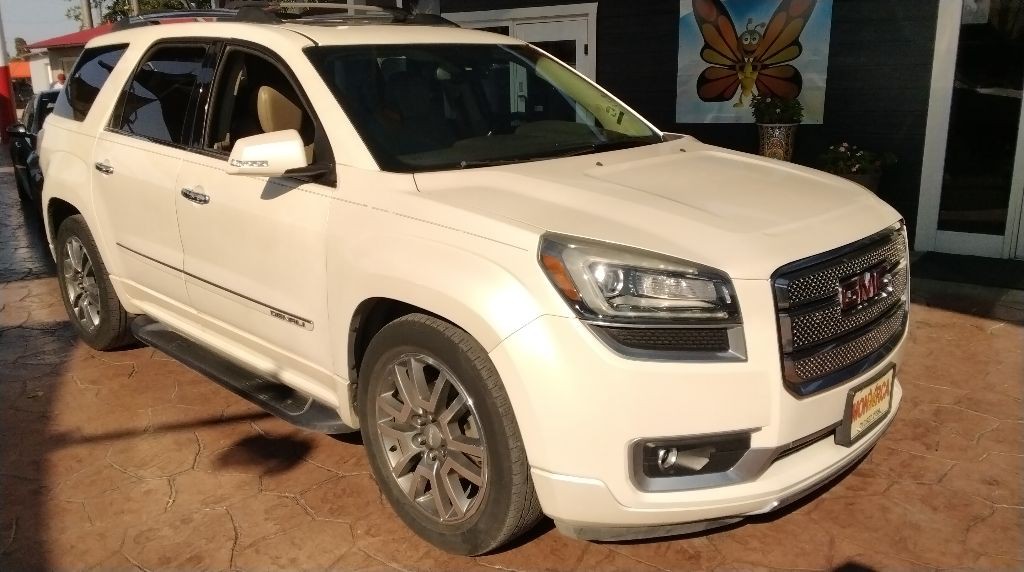 2014 GMC Acadia Image 2