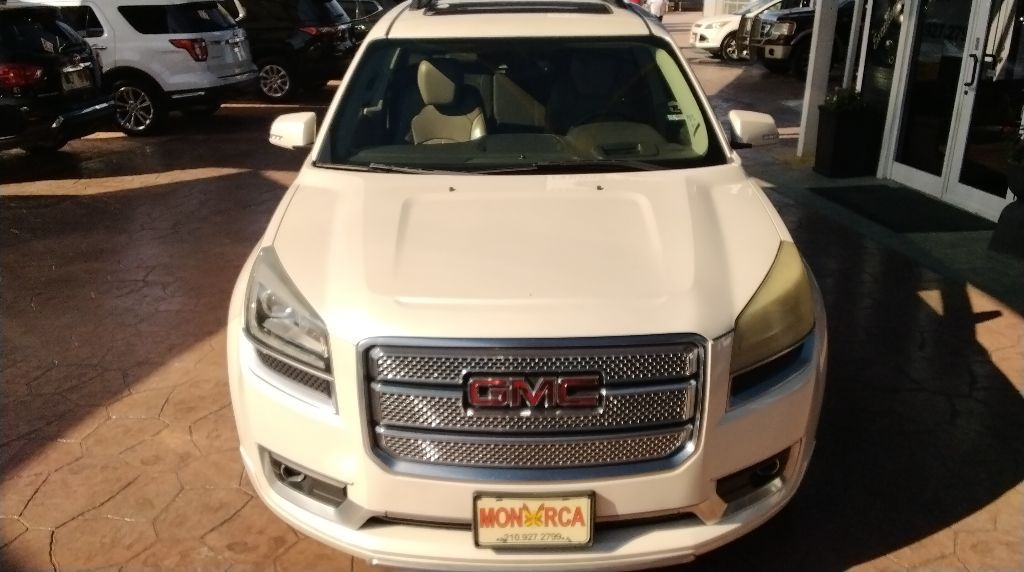 2014 GMC Acadia Image 3