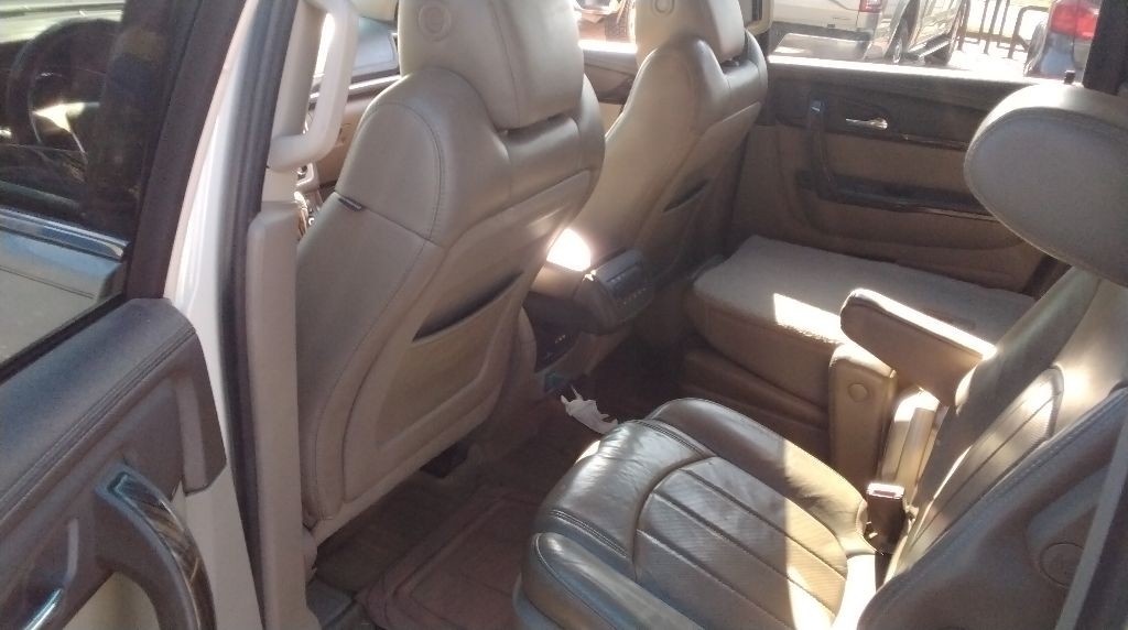 2014 GMC Acadia Image 10