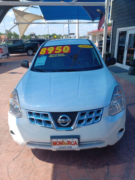 2013 Nissan Rogue Image 2