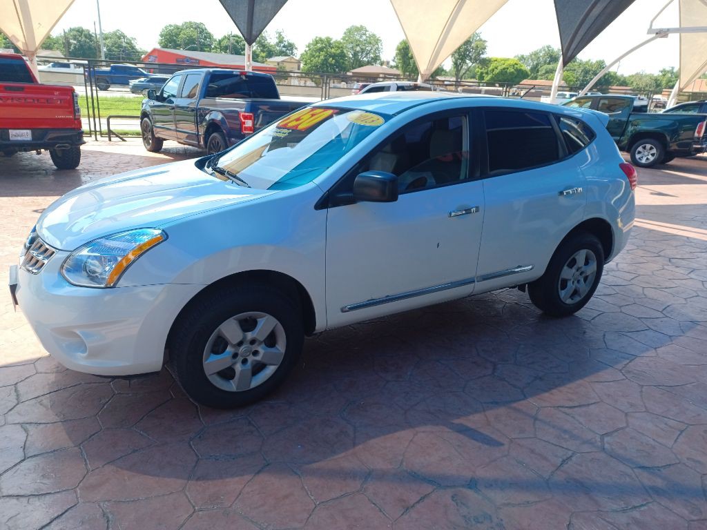2013 Nissan Rogue Image 4