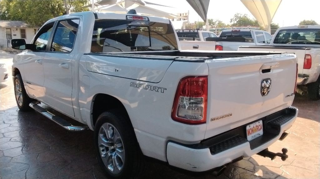 2020 RAM 1500 Image 9