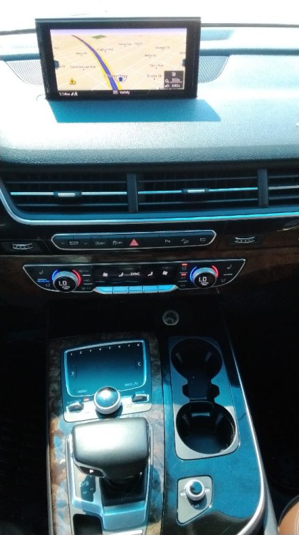 2018 Audi Q7 Image 18
