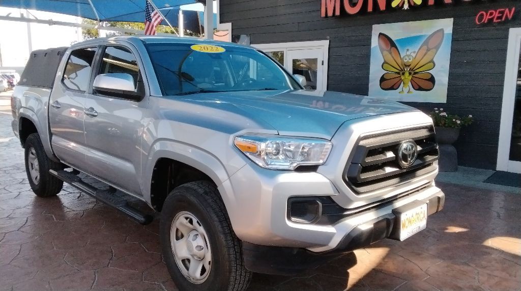 2022 Toyota Tacoma Image 1