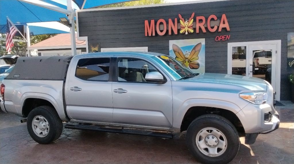 2022 Toyota Tacoma Image 2