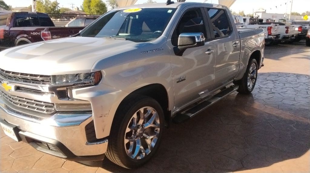 2020 Chevrolet Silverado 1500 Image 2