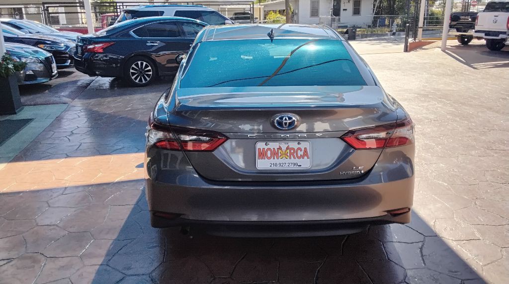 2021 Toyota Camry Image 8