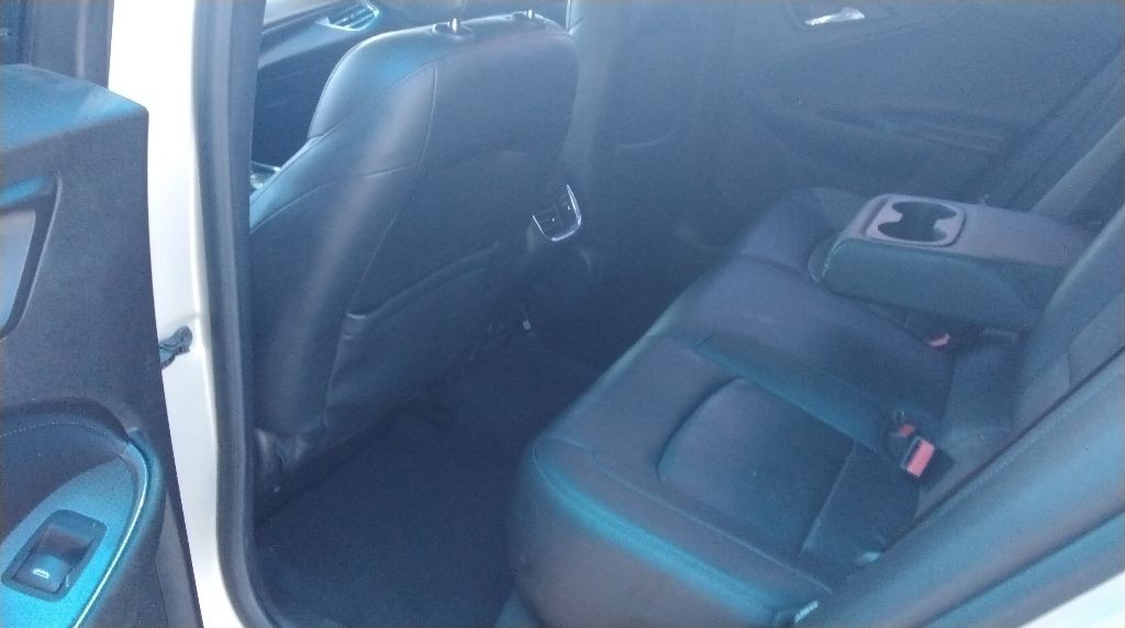 2016 Chevrolet Malibu Image 12