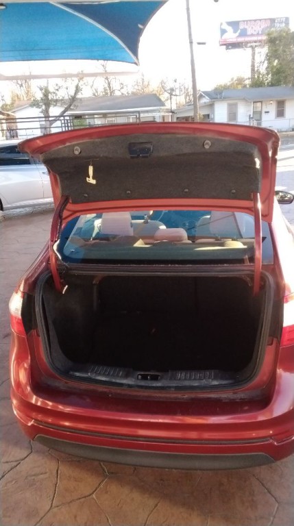 2014 Ford Fiesta Image 9