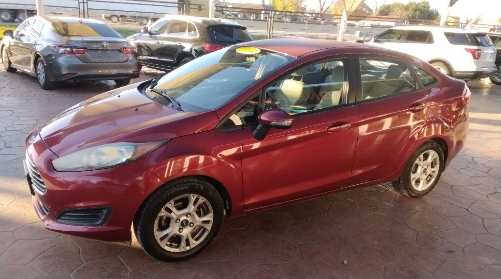 2014 Ford Fiesta Image 5