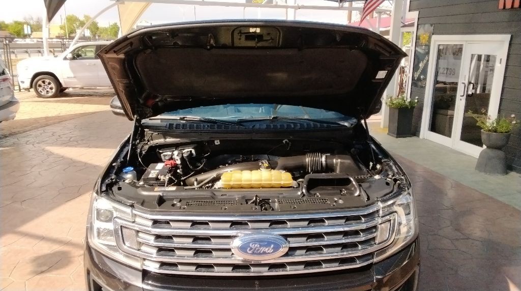 2021 Ford Expedition Image 4