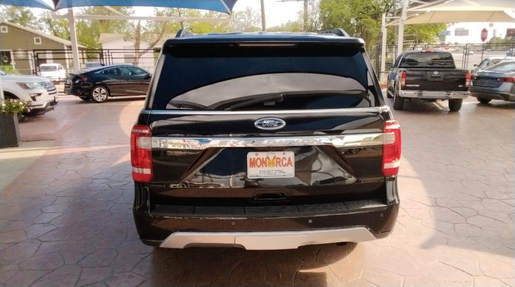 2021 Ford Expedition Image 8