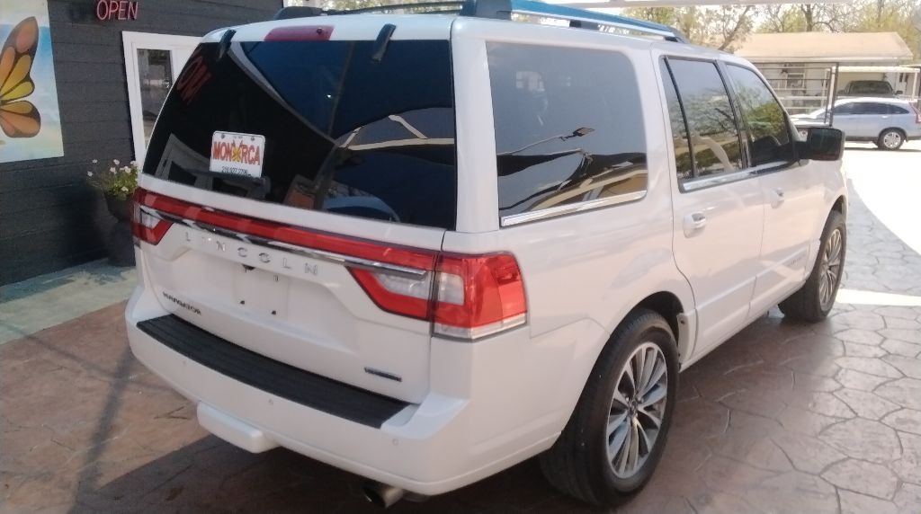 2015 Lincoln Navigator Image 7
