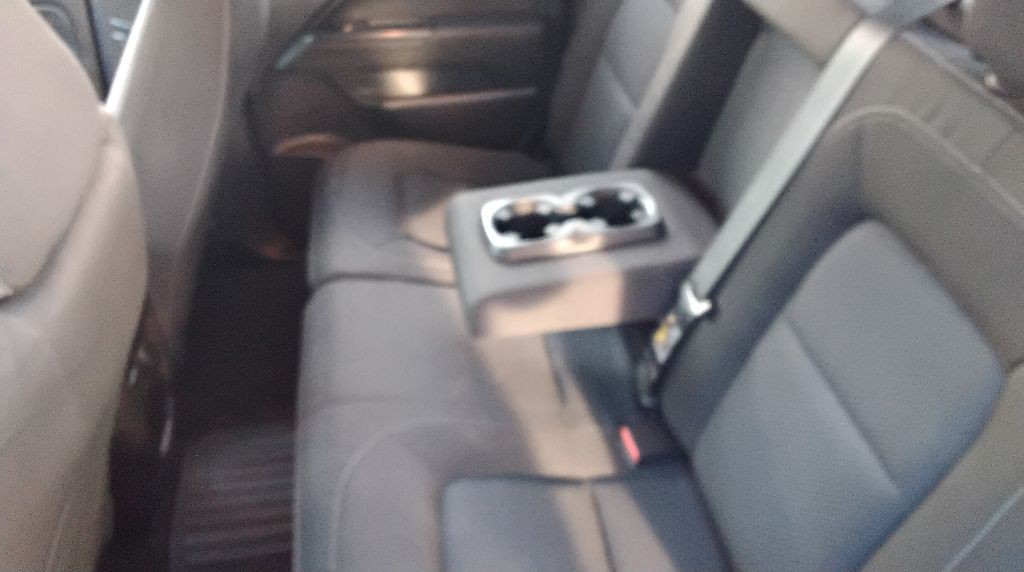 2016 Chevrolet Colorado Image 13