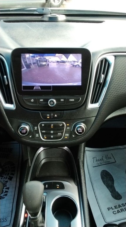 2021 Chevrolet Malibu Image 12