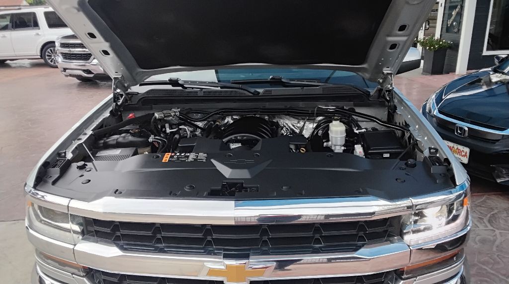 2018 Chevrolet Silverado 1500 Image 11