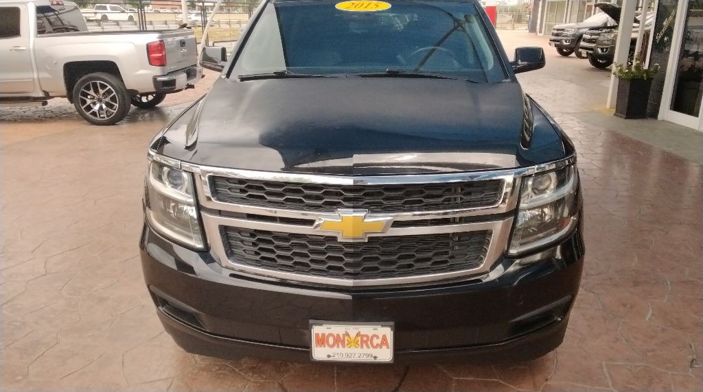 2015 Chevrolet Suburban Image 4