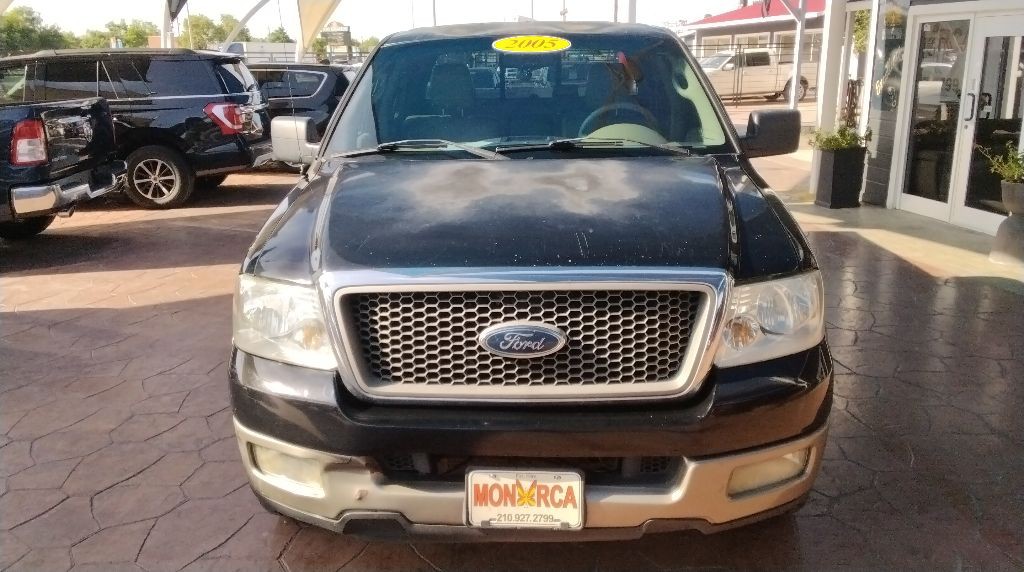 2005 Ford F-150 Image 2