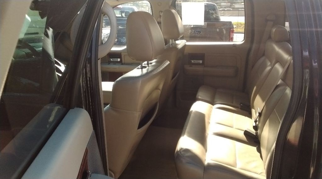 2005 Ford F-150 Image 13