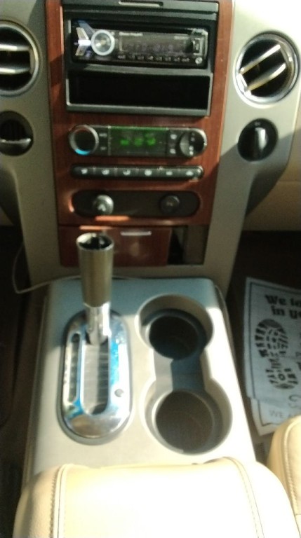 2005 Ford F-150 Image 14