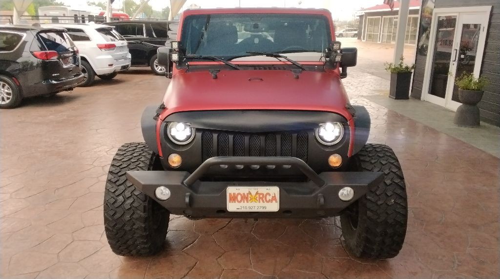 2015 Jeep Wrangler Unlimited Image 2