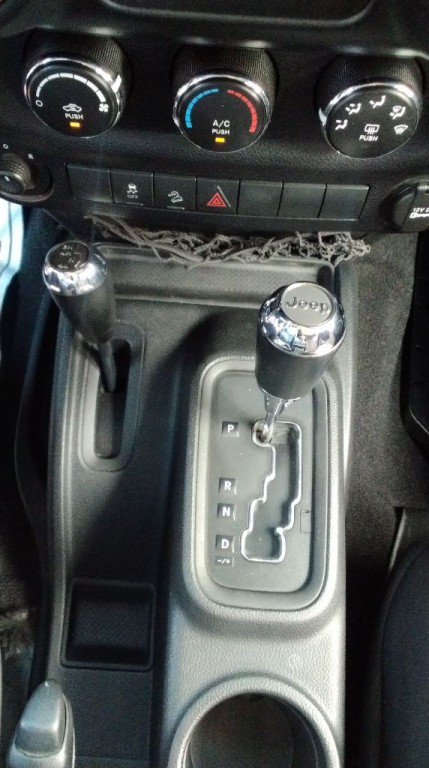 2015 Jeep Wrangler Unlimited Image 16