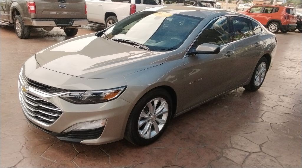 2022 Chevrolet Malibu Image 4