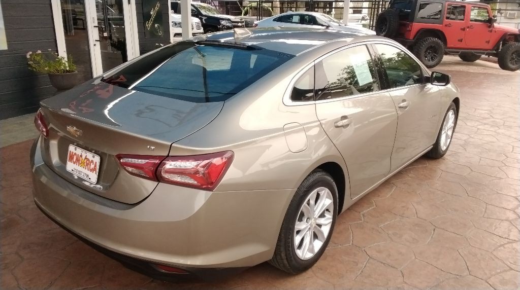 2022 Chevrolet Malibu Image 6