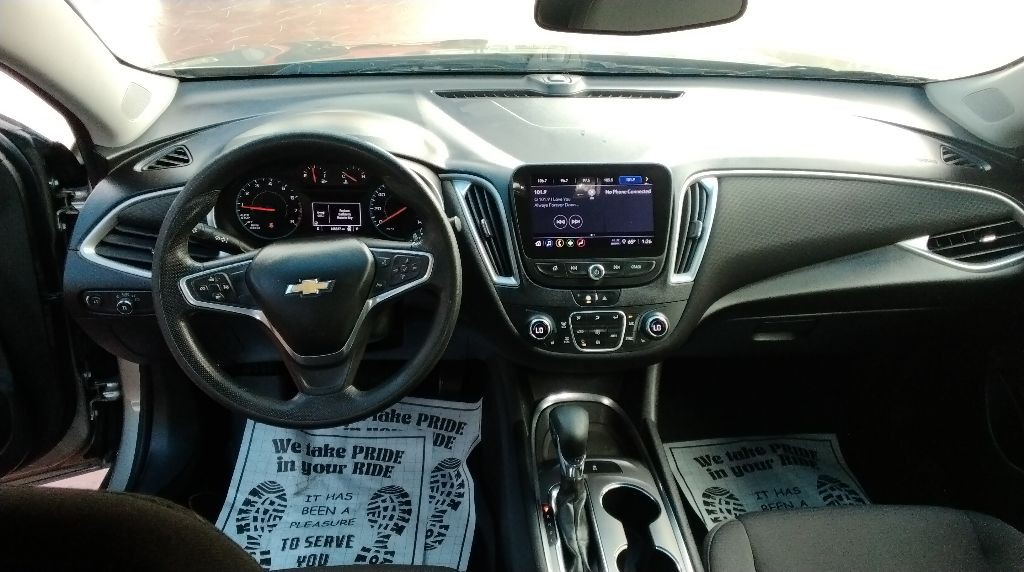 2022 Chevrolet Malibu Image 12